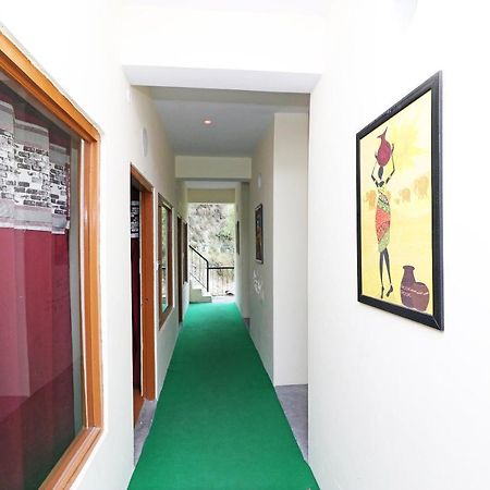 موسوري Oyo 13728 Hotel Kempty Valley View Hotel & Restaurant المظهر الخارجي الصورة