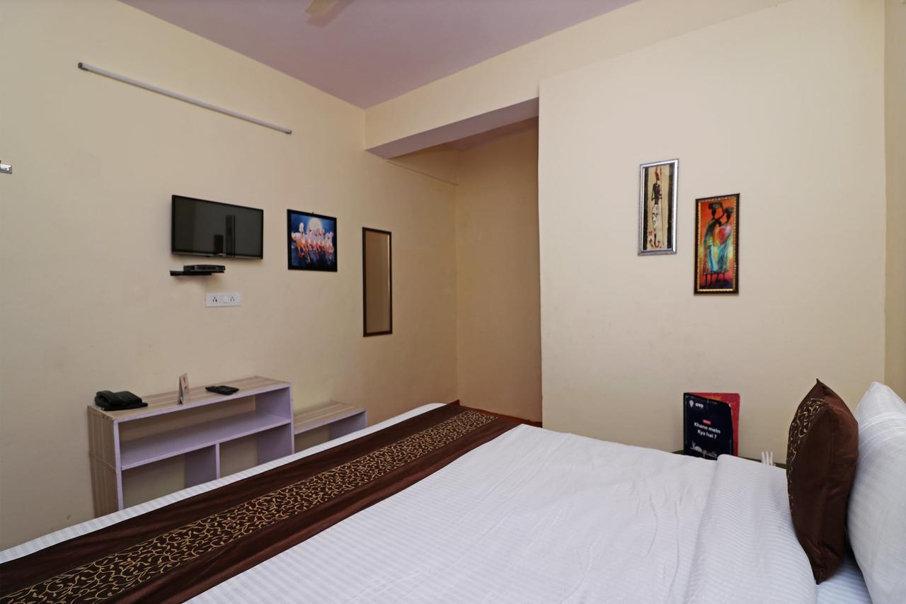 موسوري Oyo 13728 Hotel Kempty Valley View Hotel & Restaurant المظهر الخارجي الصورة