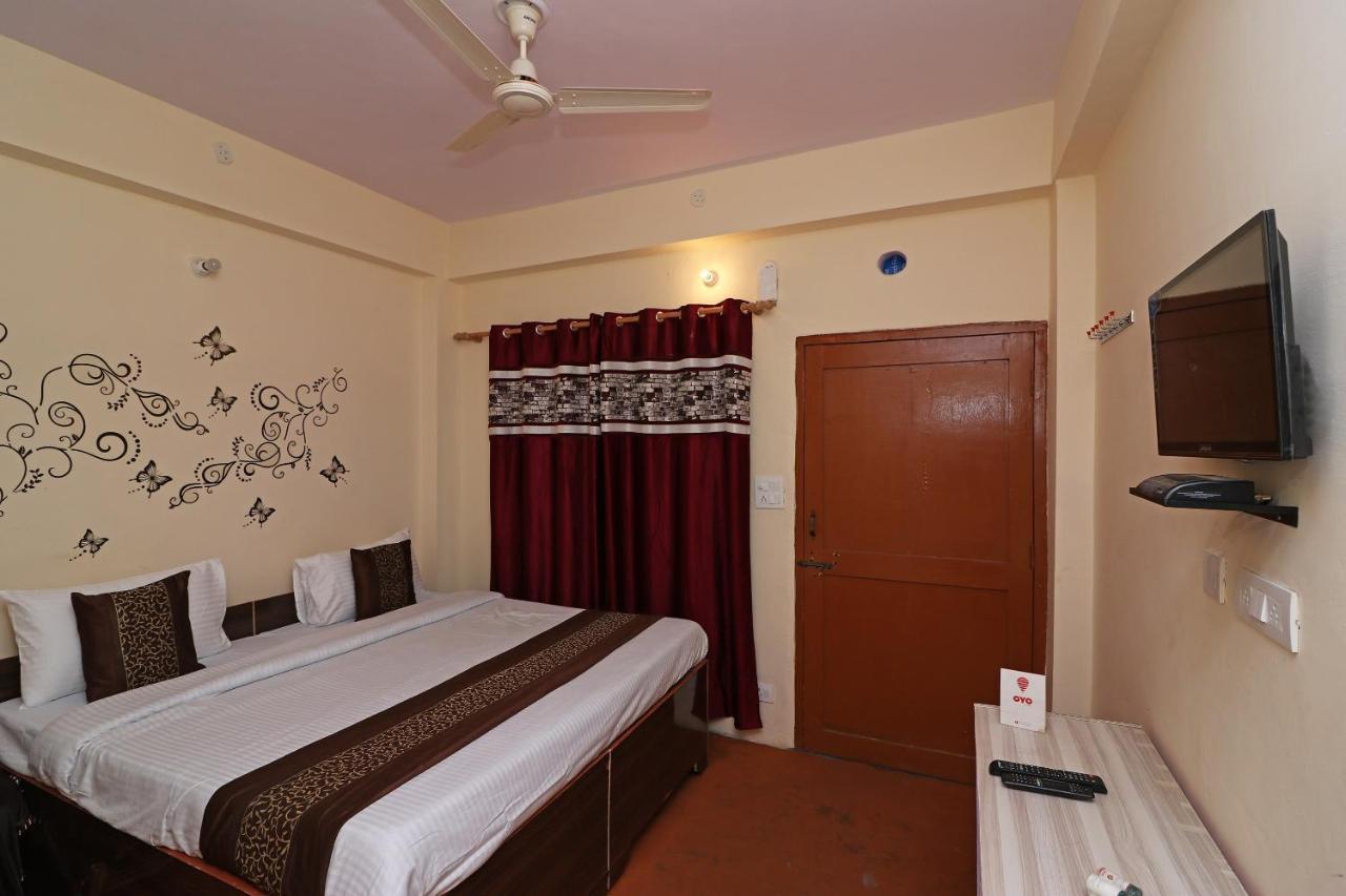 موسوري Oyo 13728 Hotel Kempty Valley View Hotel & Restaurant المظهر الخارجي الصورة